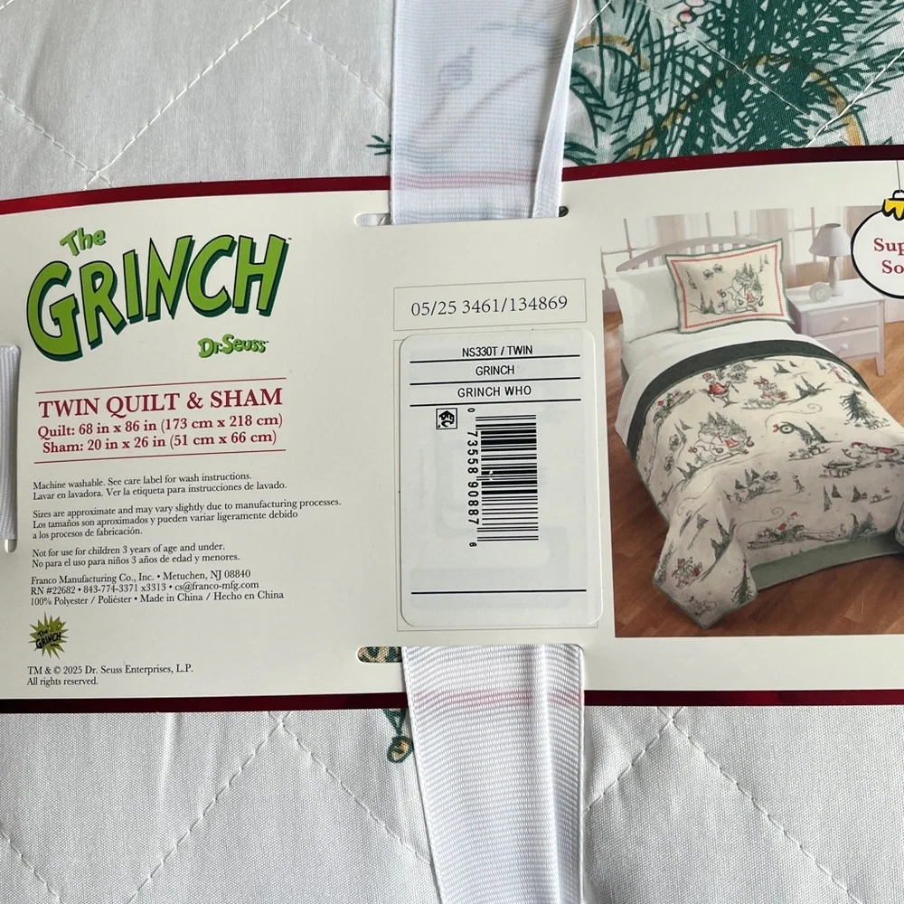 The grinch Twin Quilt & Sham Set
